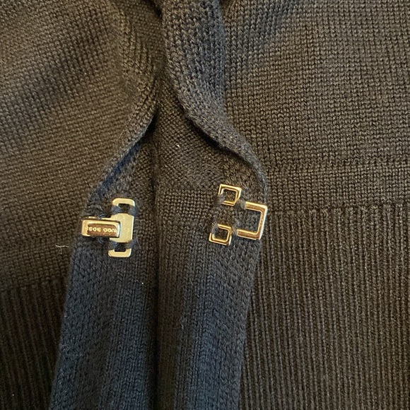 Hugo Boss navy cropped cardigan 100% virgin wool size S - Picture 6 of 6